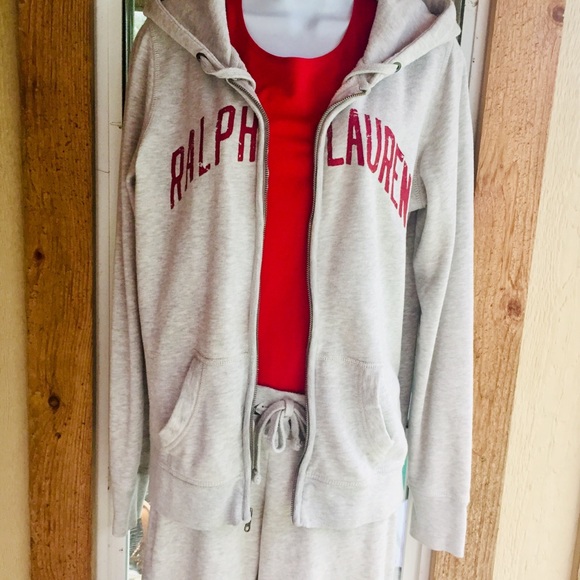 ***S O L D**  RALPH REMAINS IN COMFORT & CLASS IN HOUSTON 2010 - Picture 2 of 12